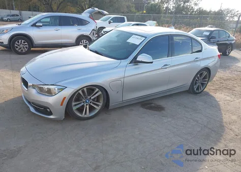 2017 BMW 330E Iperformance z USA, uszkodzony, nr VIN WBA8E1C31HA029655
